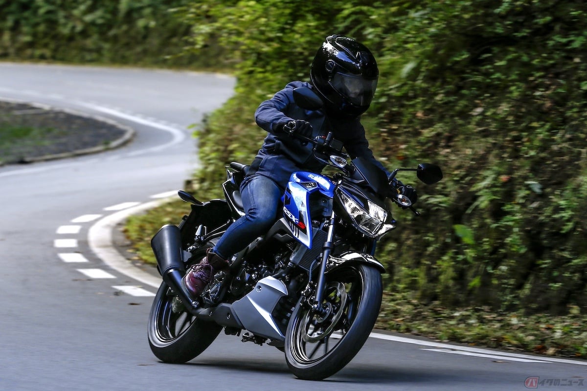 運転姿勢が楽で車体と一体感を感じて走行できたのは『GSX-S125』