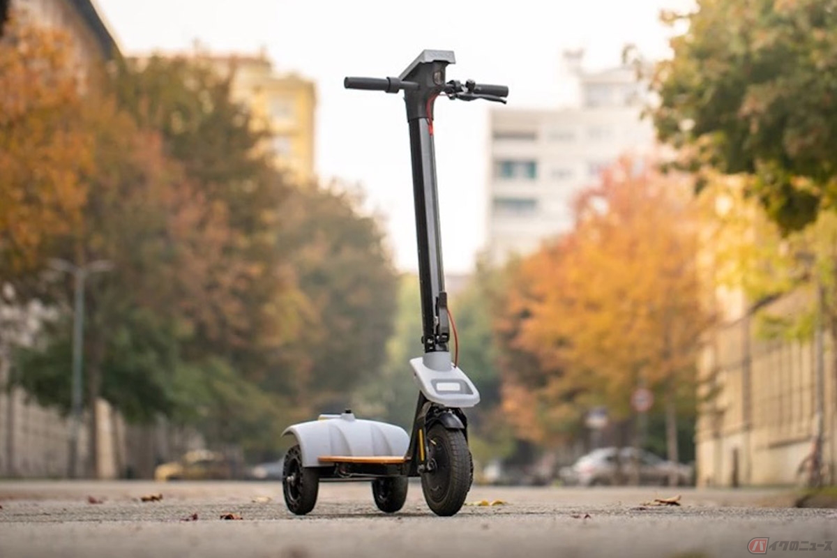 To.Temの電動3輪スクーター「Lynx」