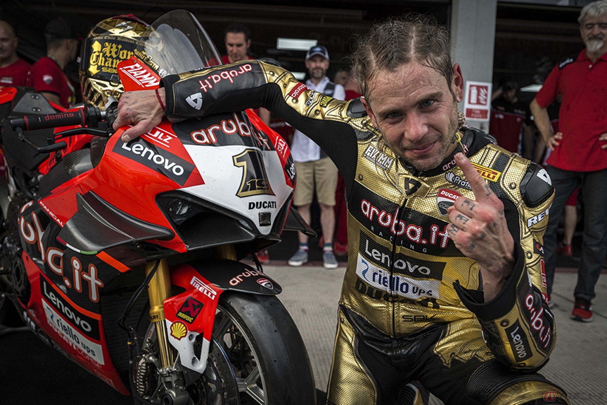 スーパーバイク世界選手権(WSBK)の2022年シーズン・チャンピオンを獲得したアルバロ・バウティスタ選手(Aruba.it Racing – Ducati)