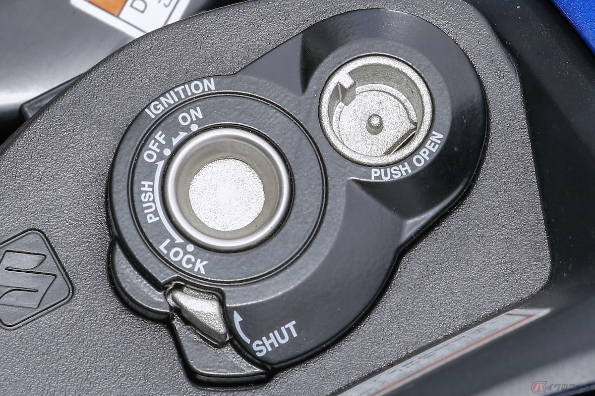 盗難防止に役立つGSX-R125とGSX-S125のキーシャッター