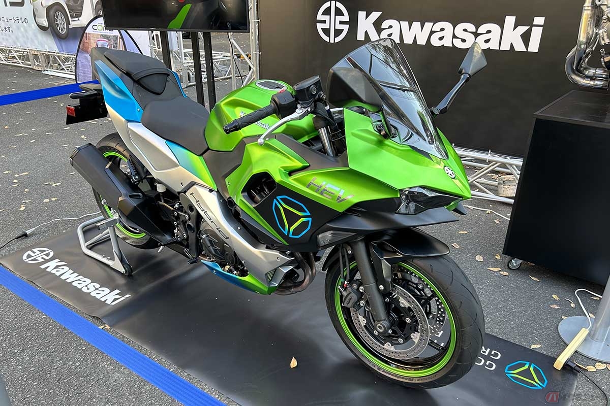 カワサキ製のハイブリッドバイク(プロトタイプ)