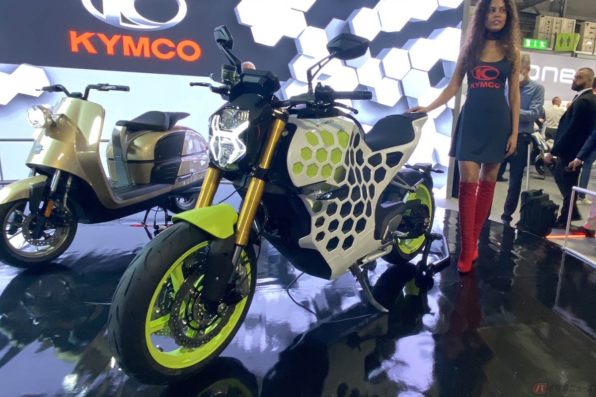 キムコの大型電動バイク「RevoNEX」