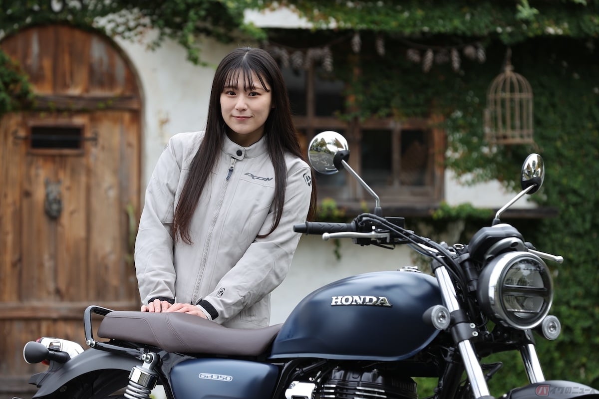 IXONのNewレディースウェアはカジュアルで品があってとってもかわいい