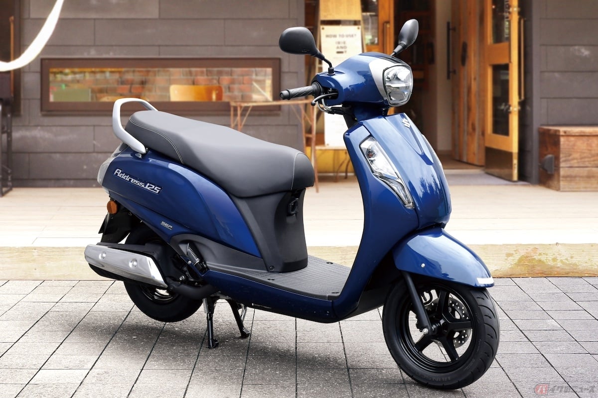 スズキのスクーター「アドレス125」の燃費は、カタログデータでは53.8km/L(WMTCモード値)