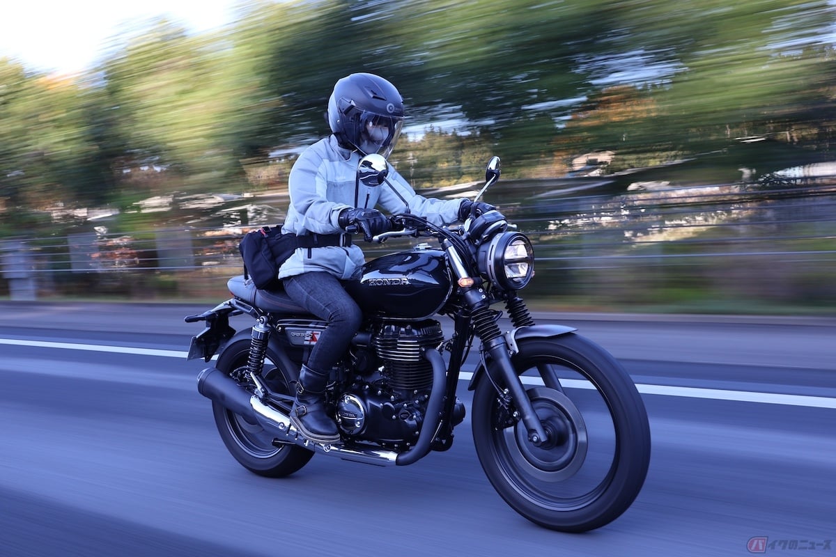 「モビリティリゾートもてぎ」までは、ホンダのGB350Sでのんびりツーリング