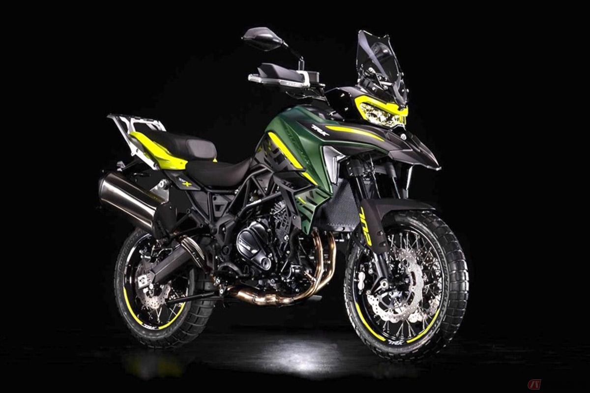 ベネリ「TRK702X」