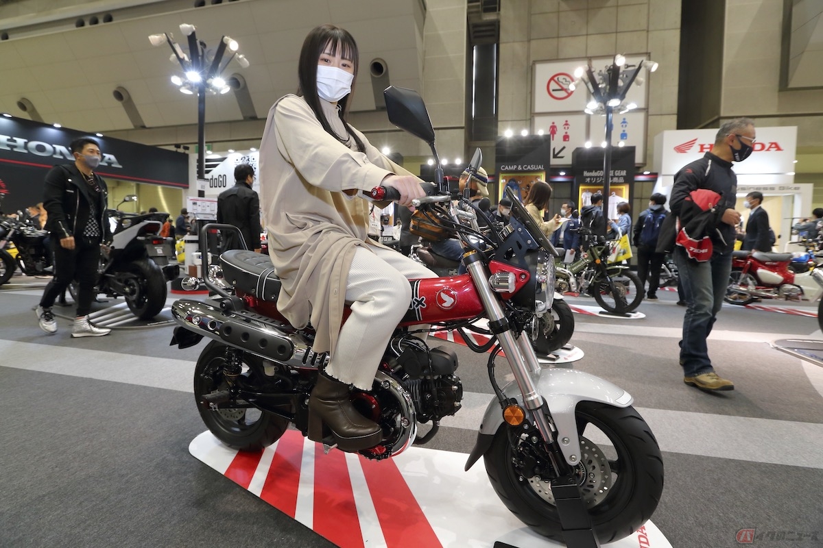 東京モーターサイクルショー2022で初めて見た「ダックス125」