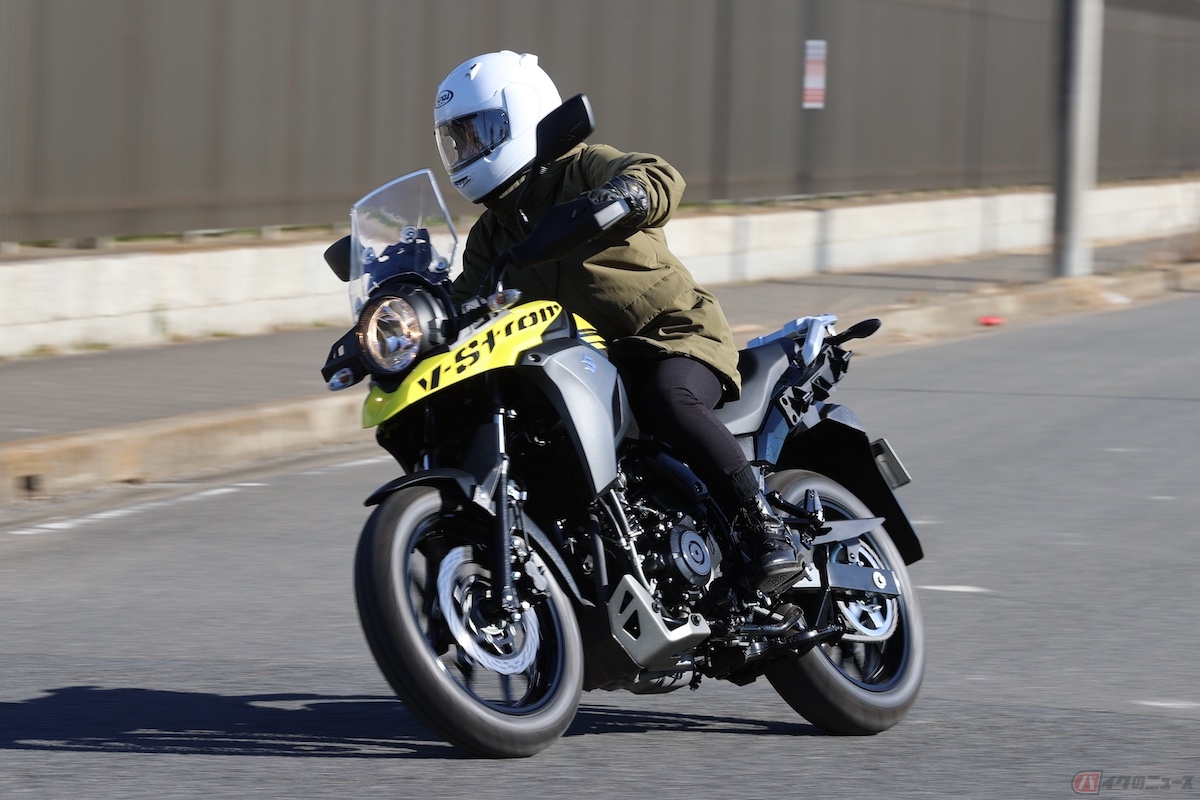 優秀すぎる万能バイク、スズキ「Vストローム250」