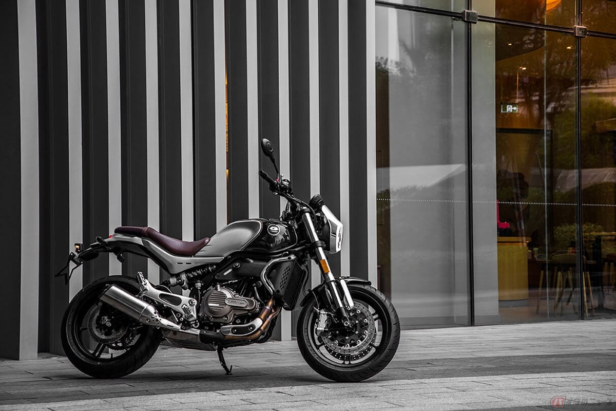 QJ Motor「SRV 550」