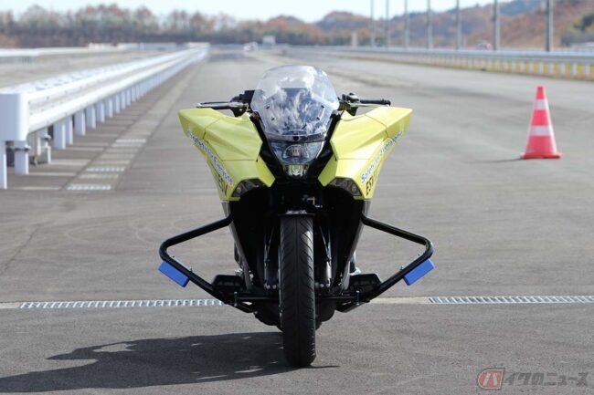 立ちゴケしない」ホンダの最新技術に脱帽 ～木下隆之の、またがっ 