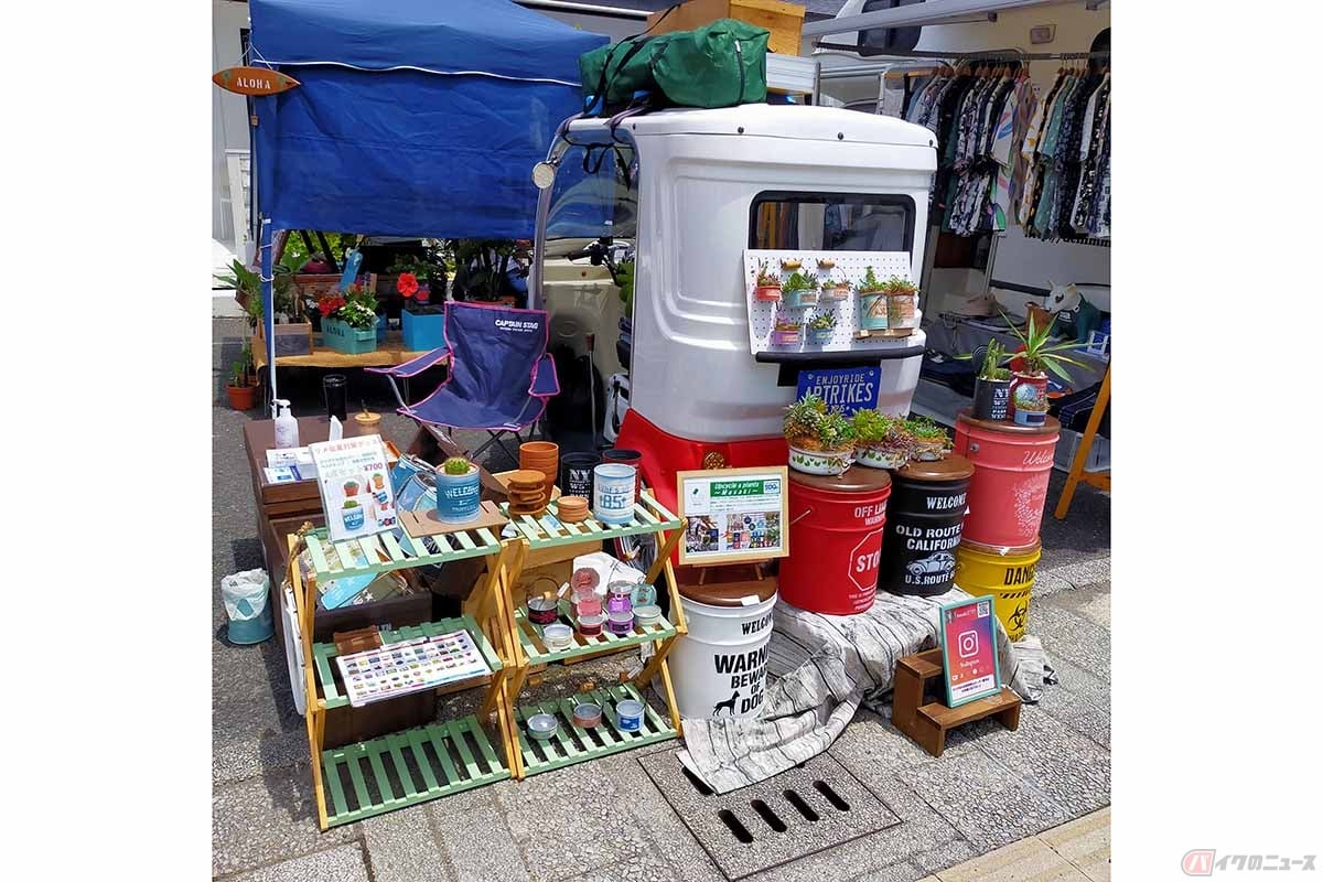 イベント出店時の模様(Masakiさん提供写真)。これは、絶対吸い寄せられるやつですね! ぜひじっくりご鑑賞ください