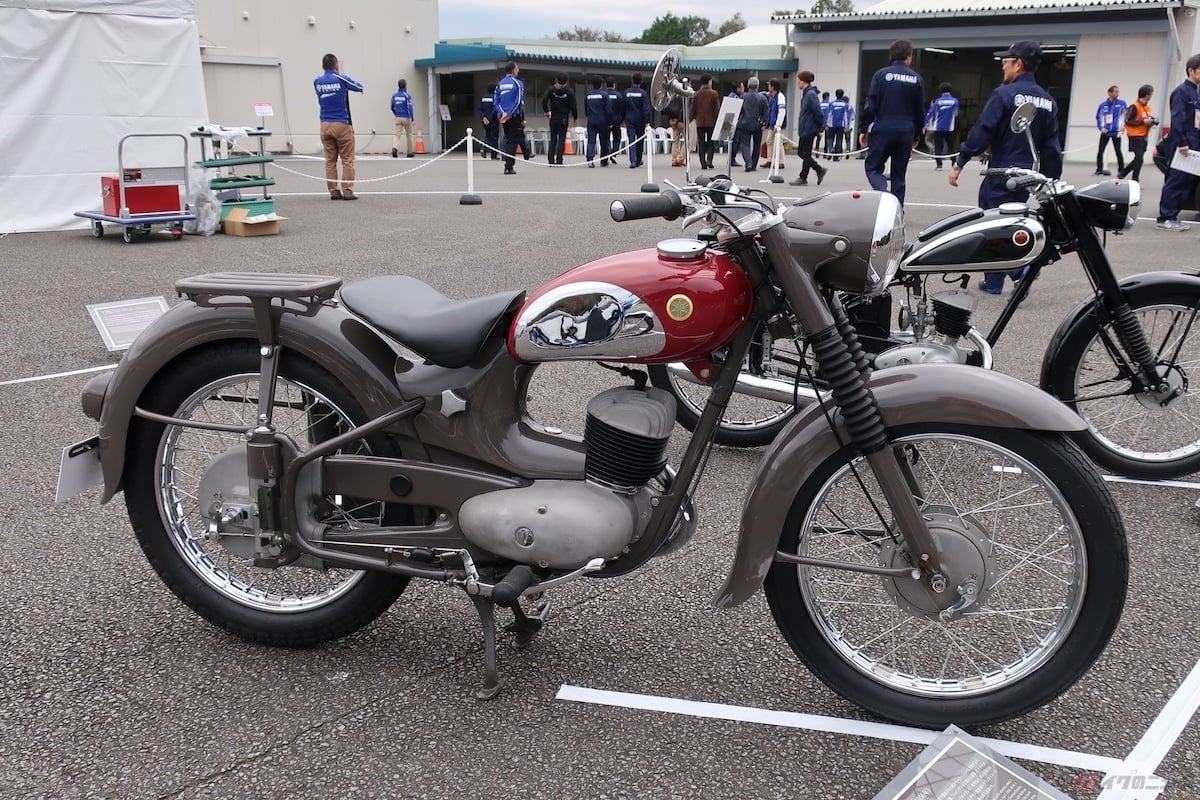 YA-1の上位機種となる「YC-1」を1956年に発売