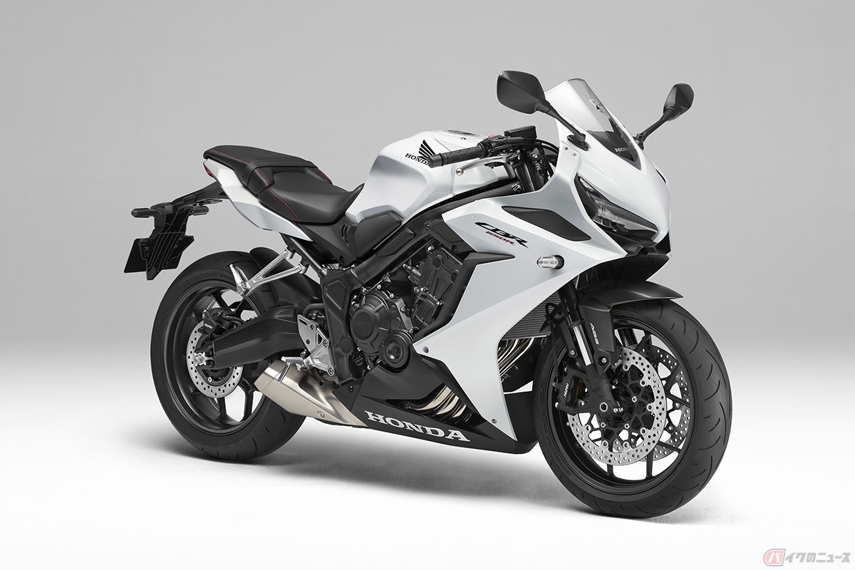 ホンダ新型「CBR650R」パールグレアホワイ