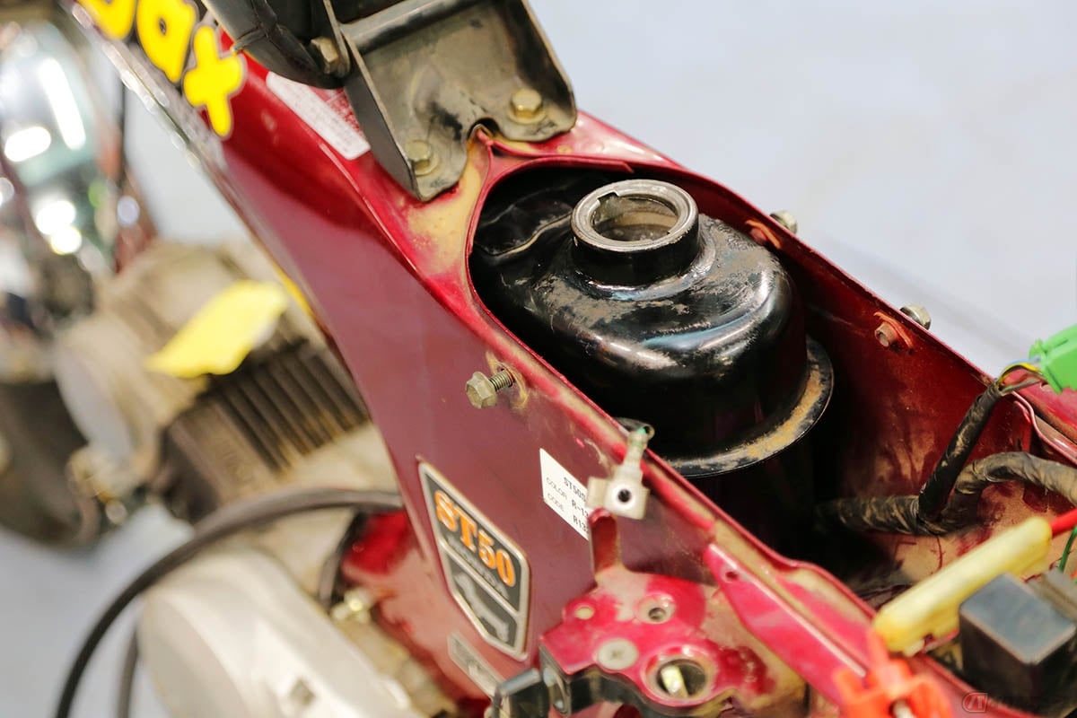 ガソリンタンクの装着