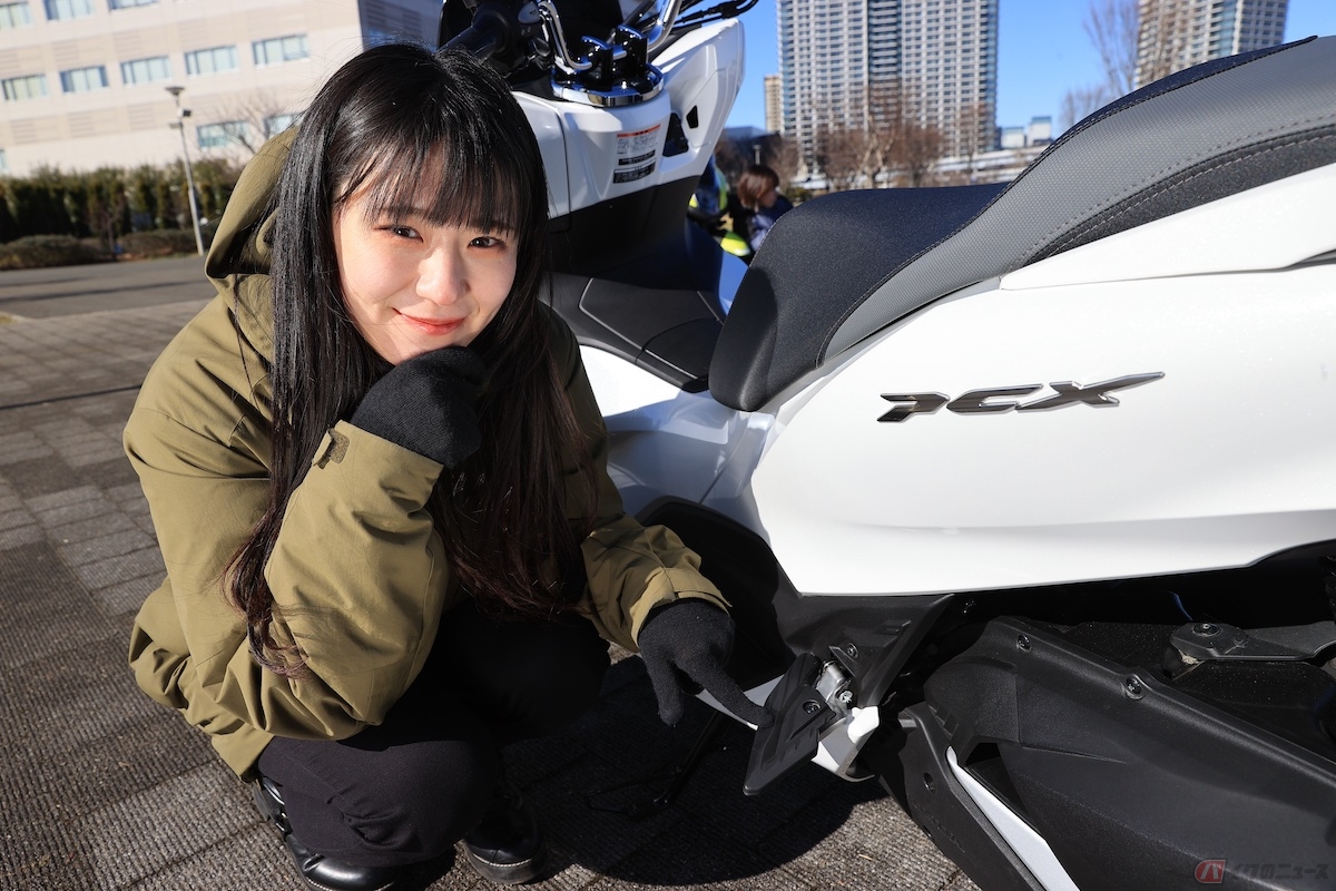 原付二種も初めての免許取得から1年以上経過後には、タンデム走行(2人乗り)も可能