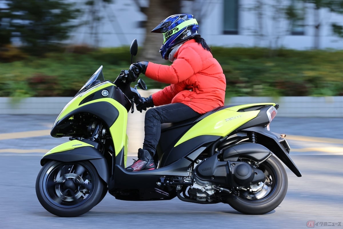 他のバイクとは全く違う乗り味のトリシティ