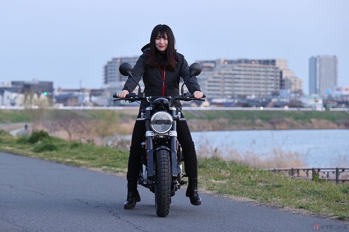 足つきが悪いバイクのイメージ