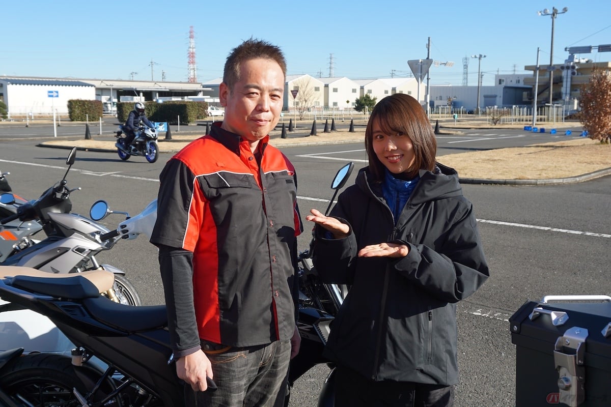 試乗会を主催するバイク館の野澤さんにお話を聞いた
