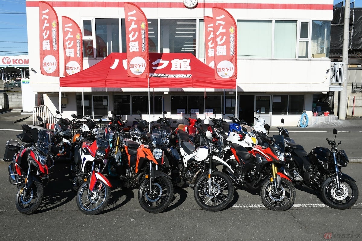 バイク館の輸入新車メディア向け試乗会に用意された輸入車