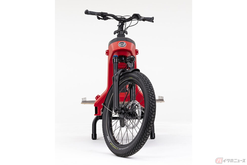 仏トヨタ✕DOUZE Cyclesによる新型モデル 人も物も運べる新型カーゴ