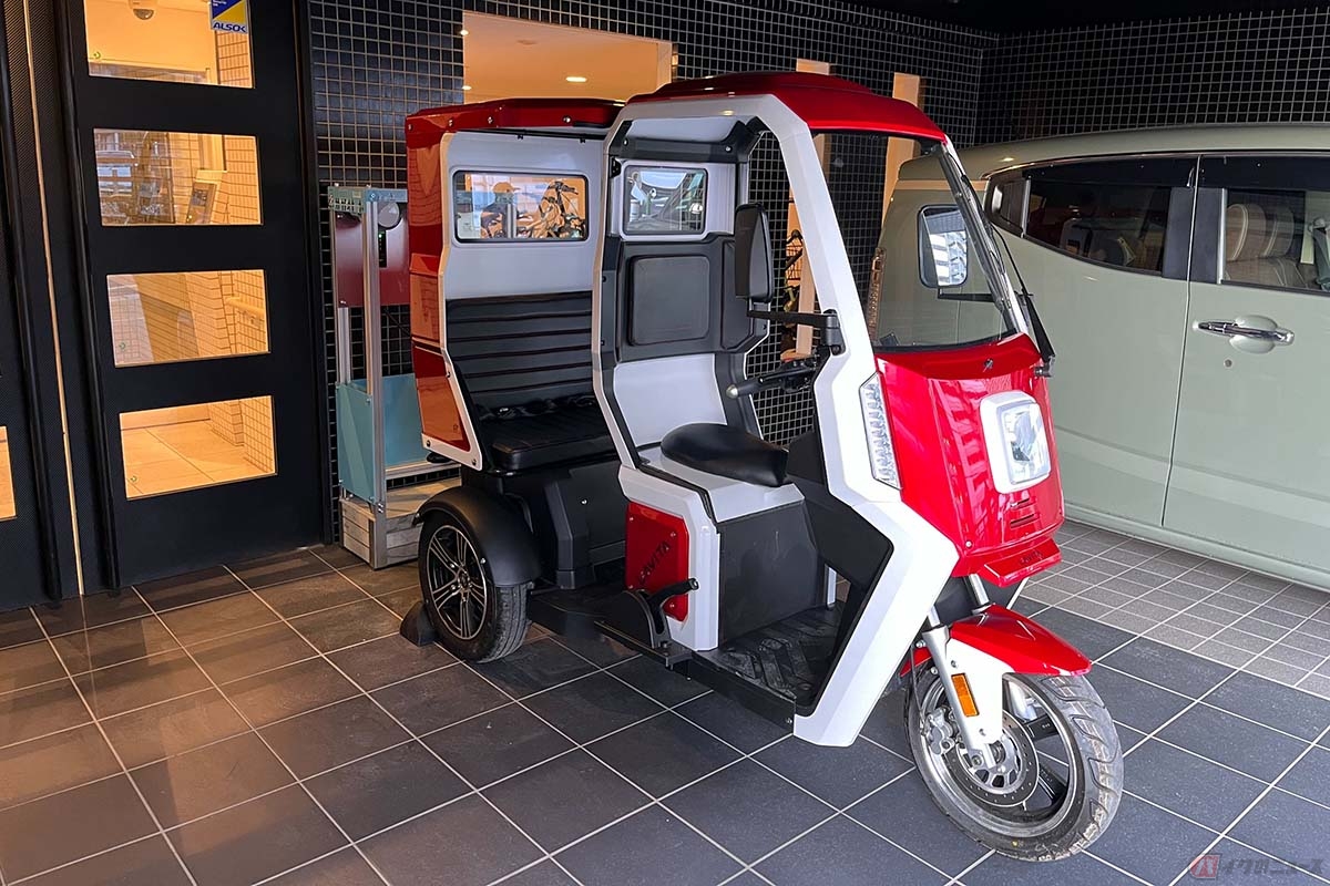 シェアリングサービス「Shaero」がテスト運用する3人乗り電動トライク