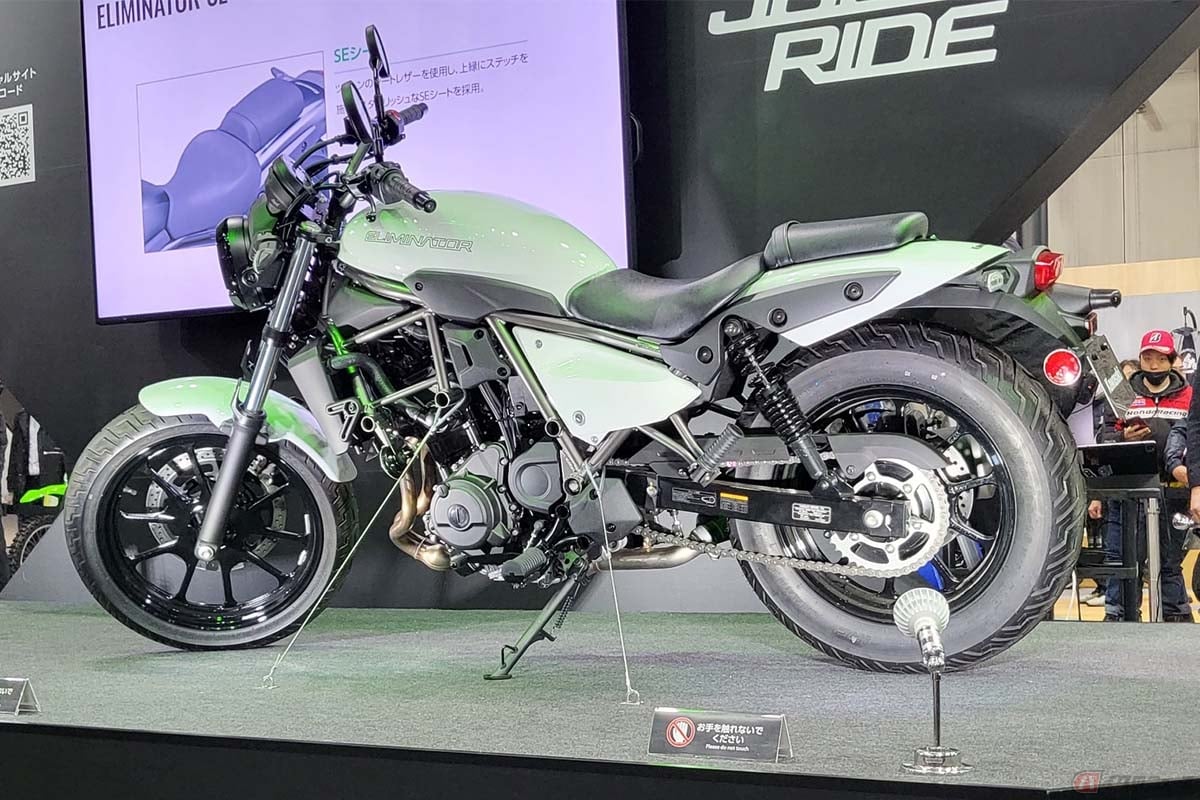 大阪モーターサイクルショーでワールドプレミアを果たしたカワサキ「エリミネーター」