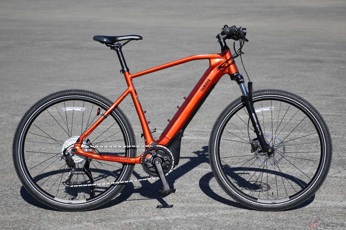 ヤマハ新型「CROSSCORE RC」カラー:フレイムオレンジ