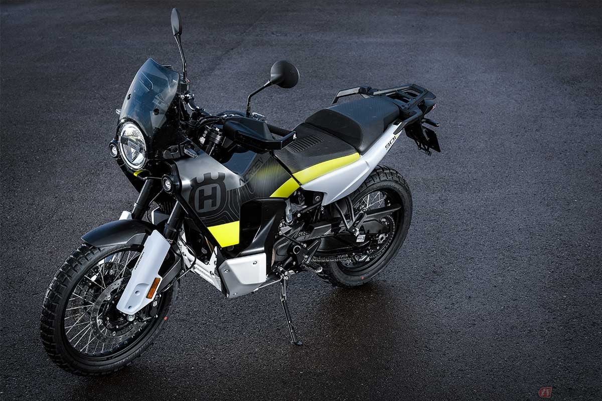 2013年よりKTMファミリーの一員となったハスクバーナ。新型「ノーデン901」はKTM「890 Adventure」と基本的な部分を共有