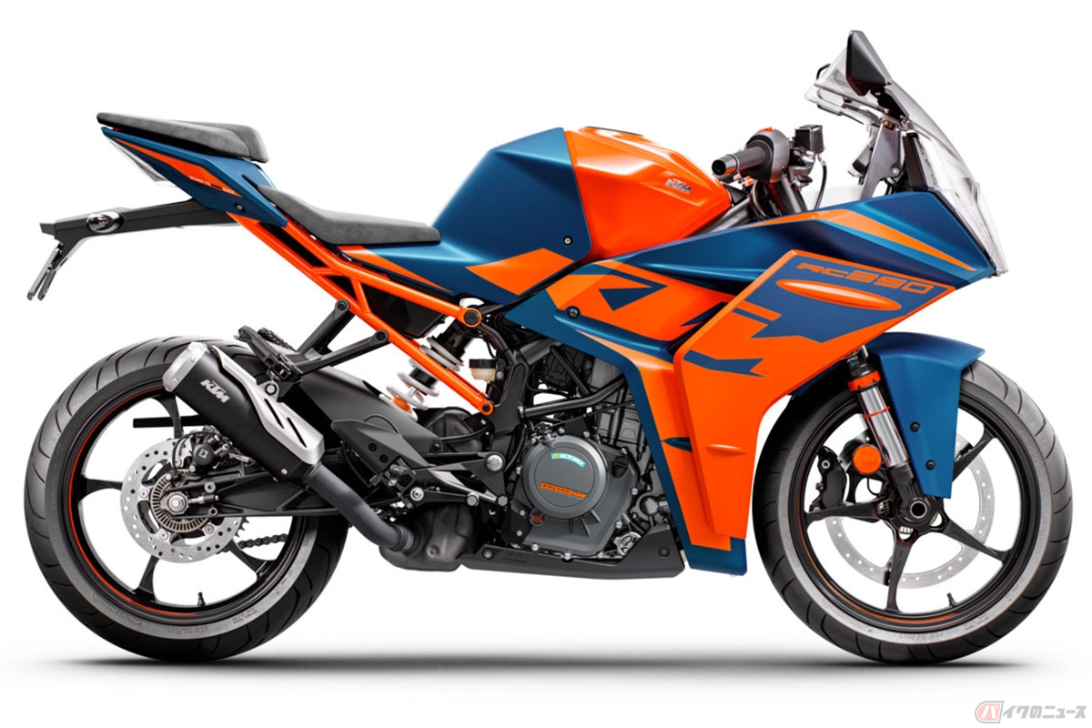 KTM「RC 390」(2022年型)カラー:ブルー×オレンジ