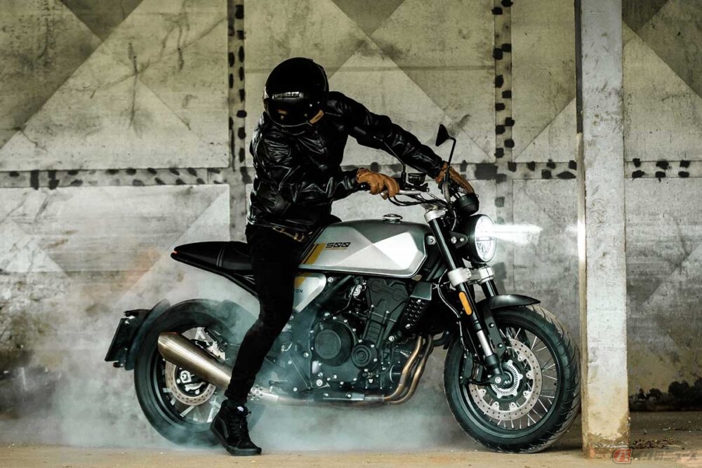 Brixton Motorcycles「Crossfire500」