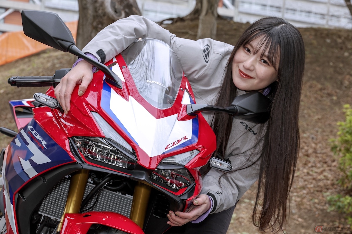 生まれ変わった新型ホンダ「CBR250RR」に試乗するよ