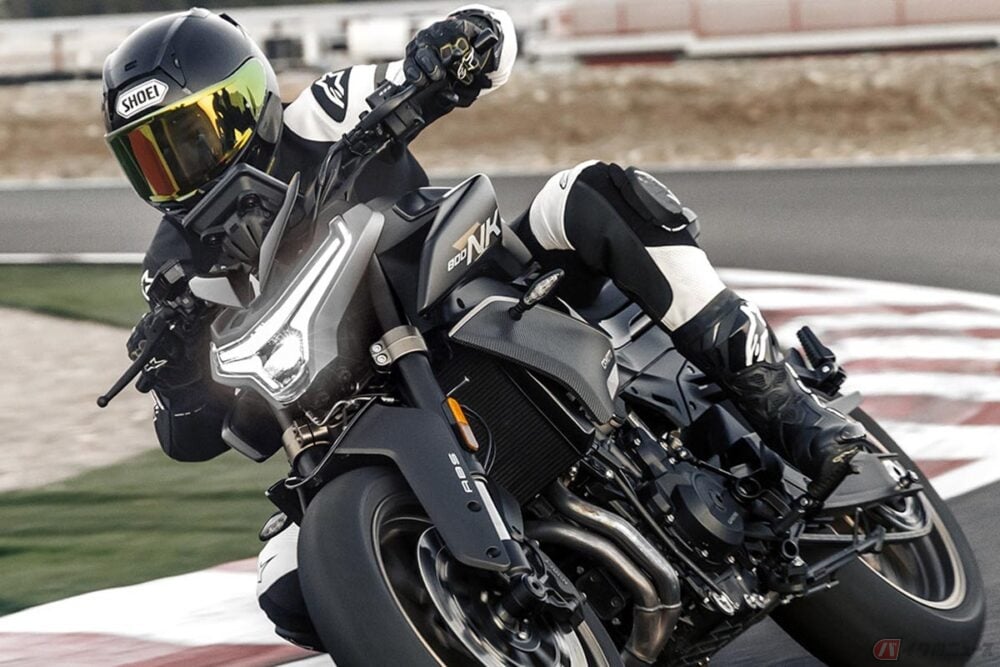 CFMOTO「800NK」 KTMとの協業によって生まれた新型ネイキッドを欧州