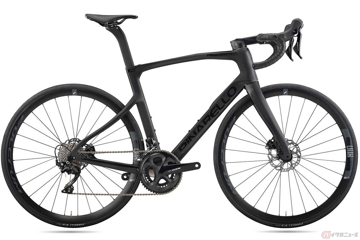 ピナレロ新型「X3」カラー:DEEP BLACK D160