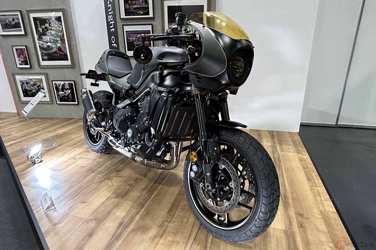 ヤマハ「XSR900」をベースにしたカスタム車両「XSR Knigjht of the“9”」