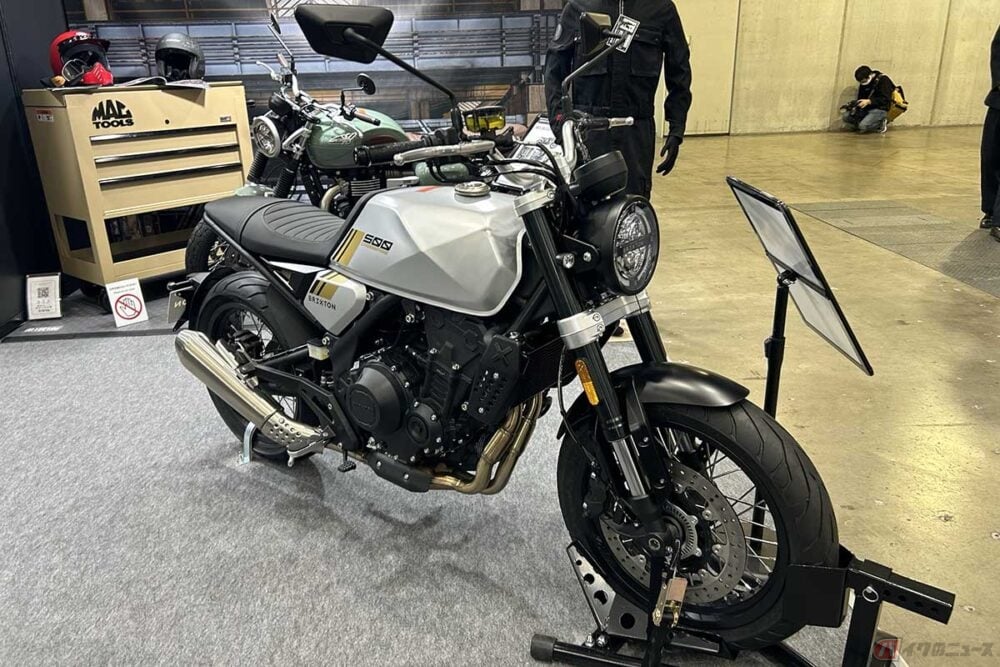 Brixton Motorcycles「Crossfire 500」