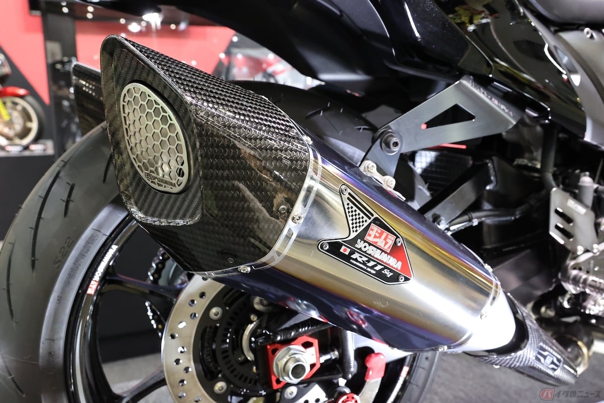 マフラー製造は、音量以外に排ガス規制への対策も非常に難しい