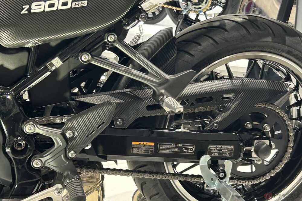 カワサキ「Z900RS」やホンダ「CBR1000RR-R」のフルカーボンボディ
