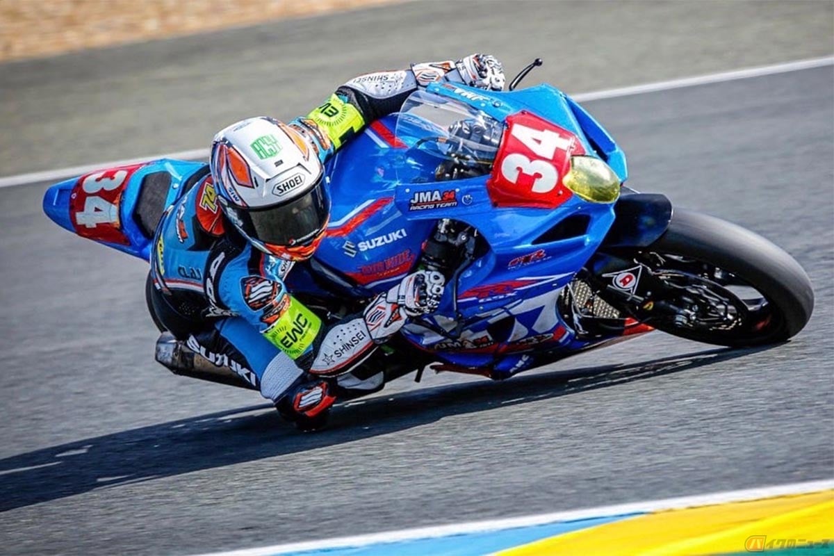 ル・マン24時間の決勝をライダーイエローとして走行する石塚健選手