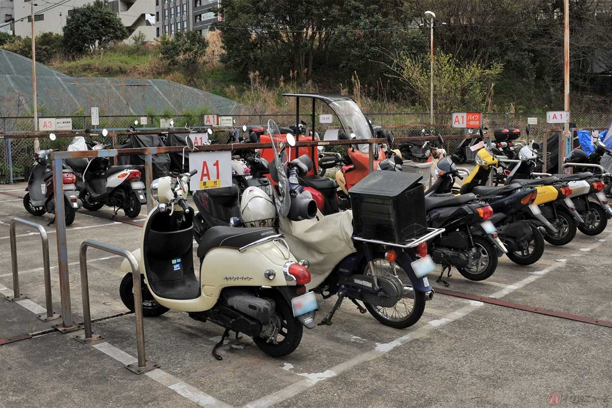 JR亀戸駅近くにある「亀戸駅北口第三自転車駐輪場」は、原付、自動二輪の両方が駐車できる