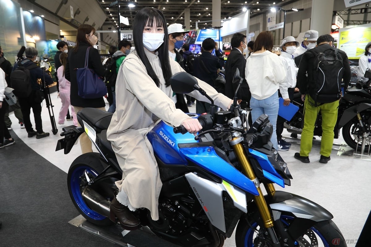 大型車の乗り心地や足つき性などを知ることができるのがイベントの醍醐味