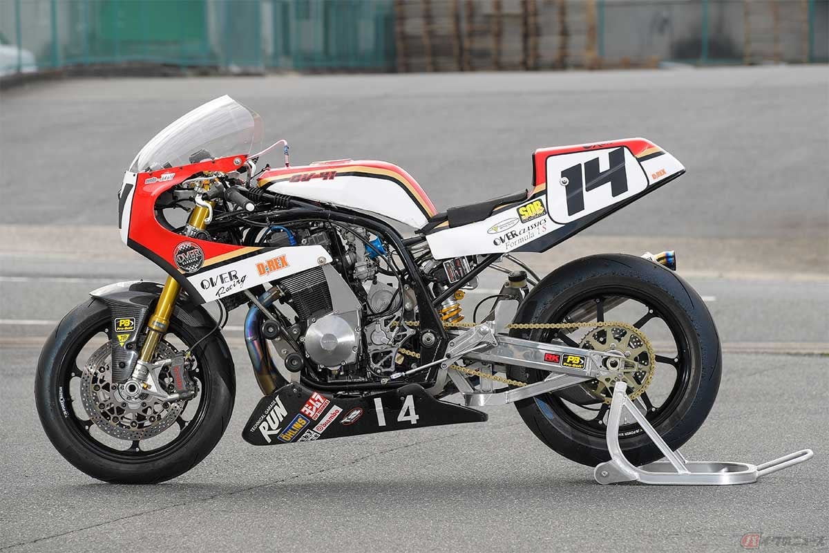 「OV-41」のモチーフはスズキ「GS1000R」だが、足まわりは現代的。ホイールは前後17インチで、リアサスペンションはボトムリンク式、フロントフォークは倒立式を採用する