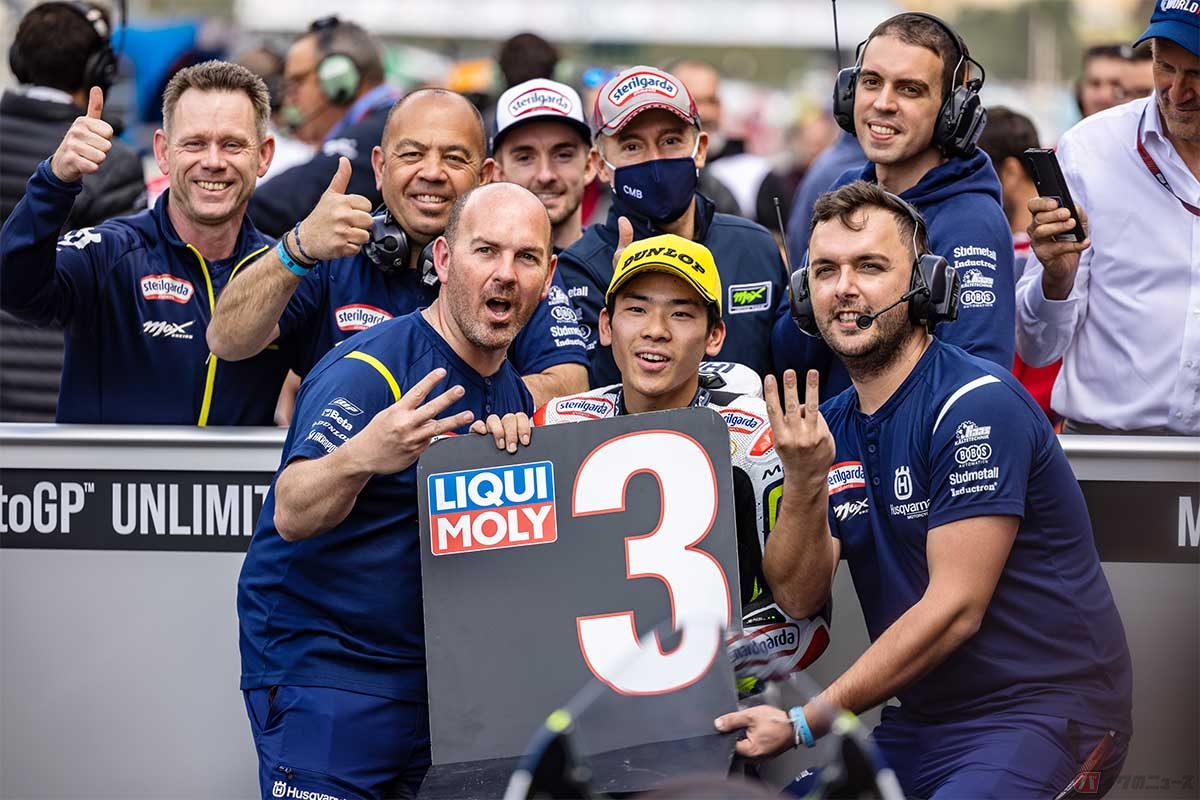 Moto3クラスに参戦する佐々木歩夢選手(ステリルガルダ・マックス・レーシング・チーム)がポルトガルGPで3位を獲得し、今季2度目の表彰台に立った