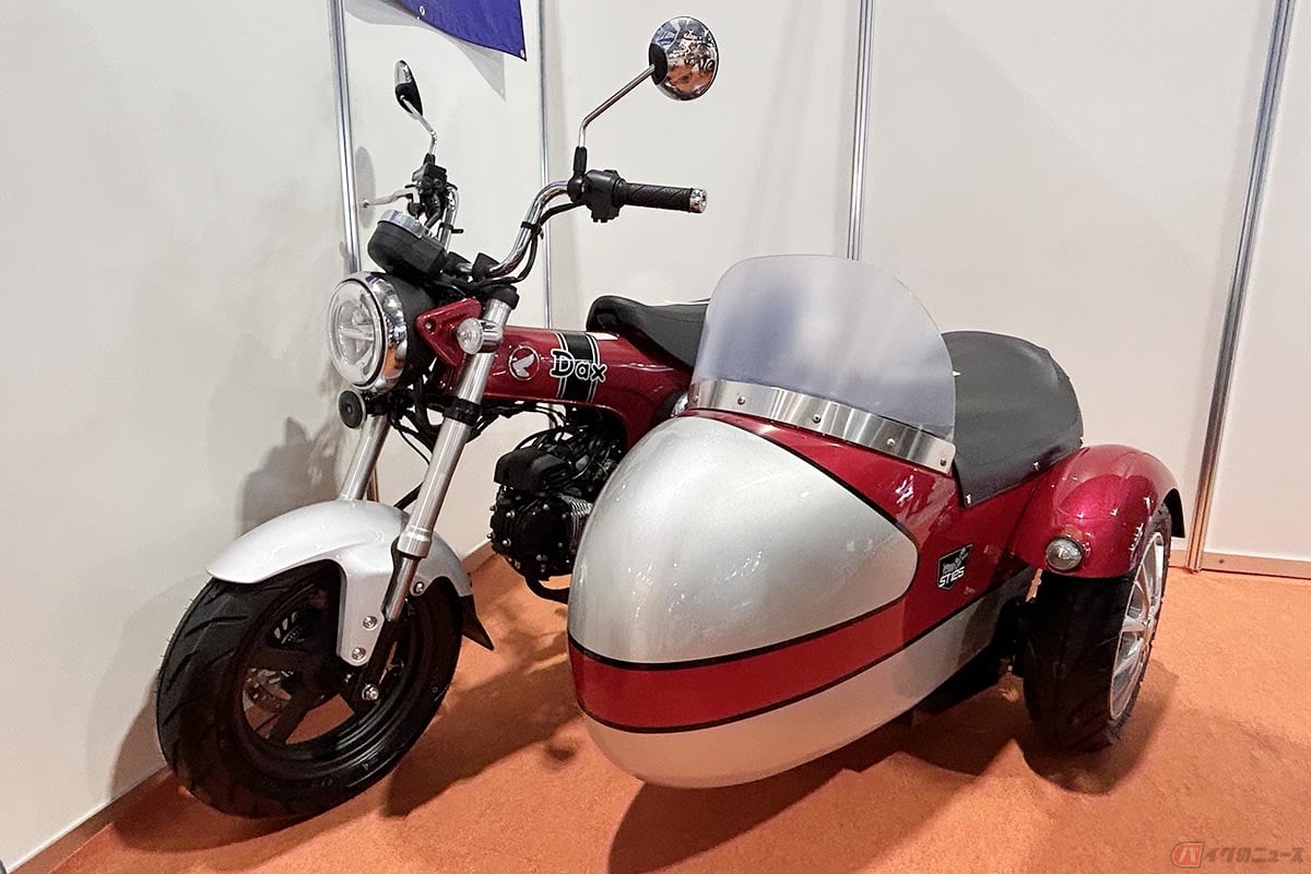 エムクラフトが製作したホンダ「ダックス125」ベースのサイドカー