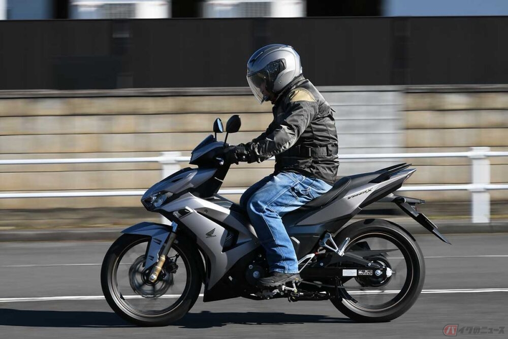 トライク　150cc 楽天市場】大型スクータートライク150cc整備済み車両 三輪バイク公道