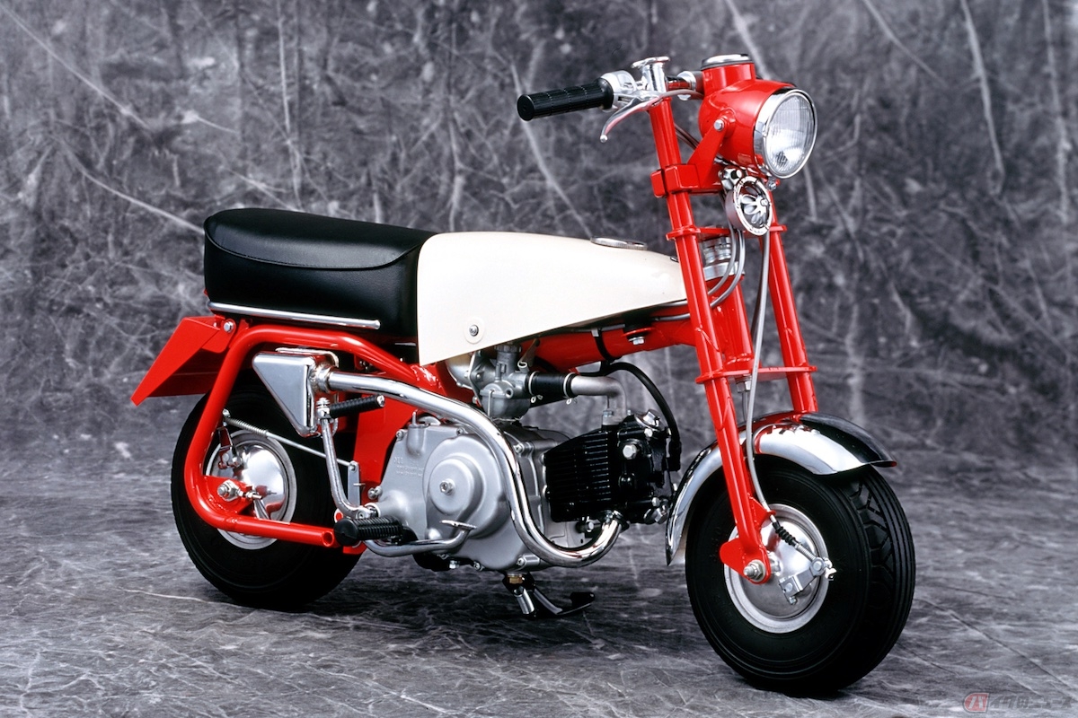 1962年5月に多摩テックでZ100が一般公開された