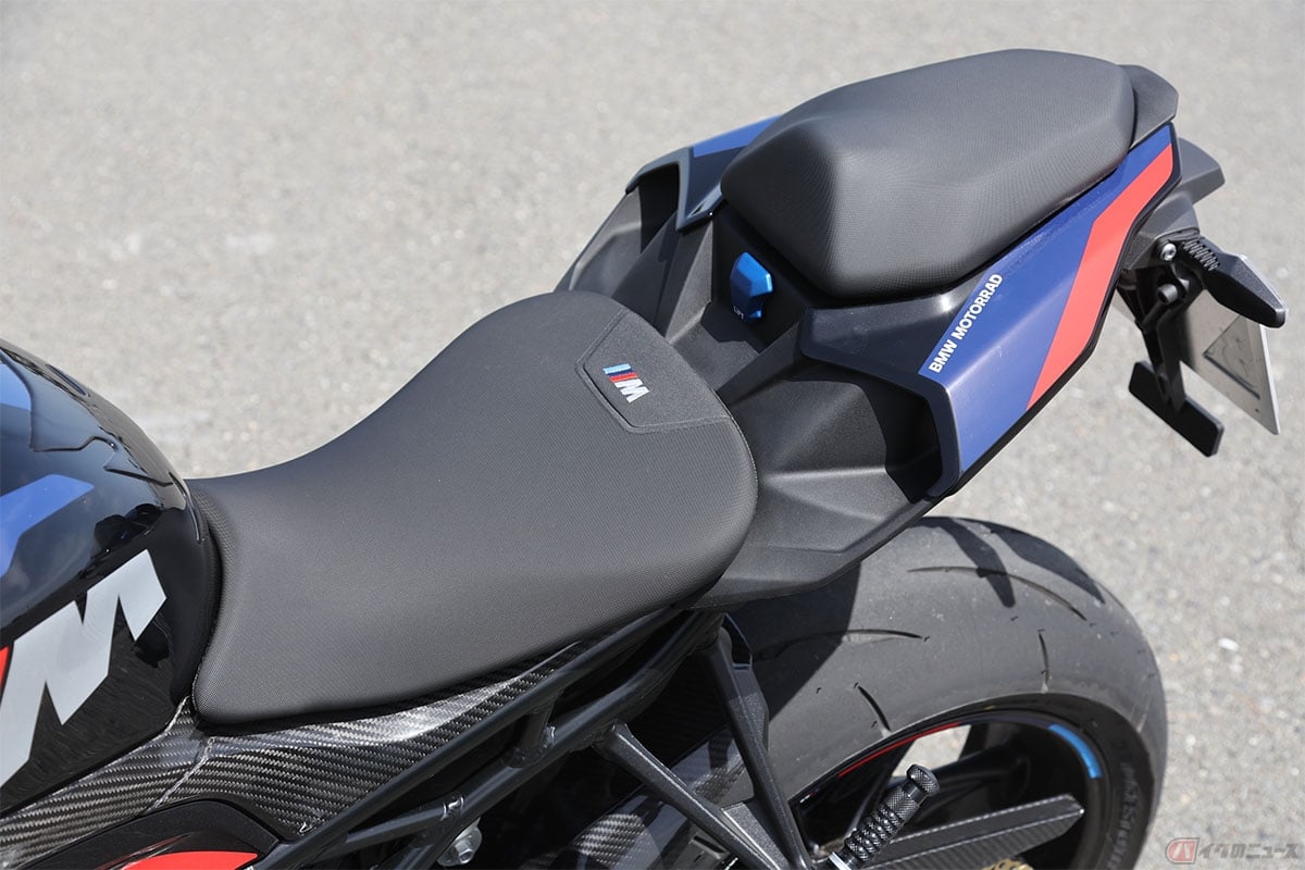 シートのあんこ抜きなどバイクをローダウンすると乗り心地に影響が出る可能性が大きい