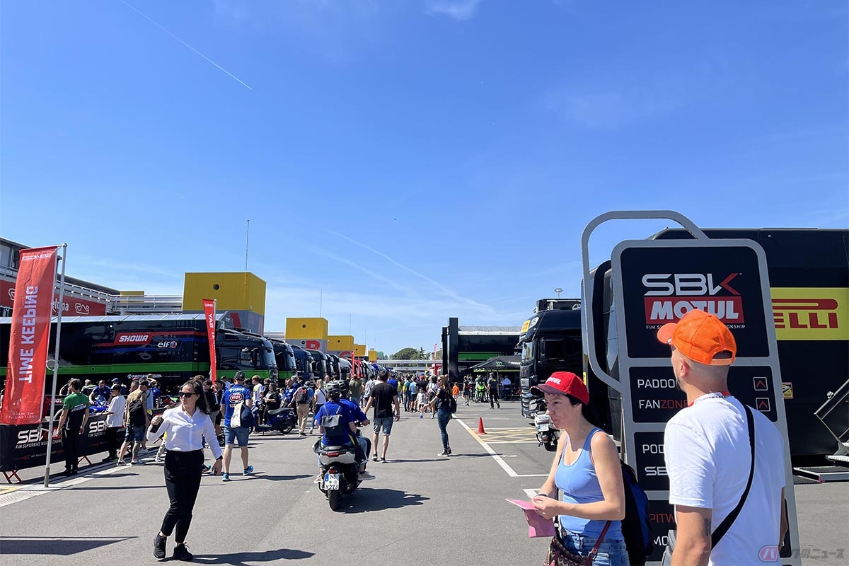 観戦に行ったスーパーバイク世界選手権(WSBK)カタロニアラウンドのパドック