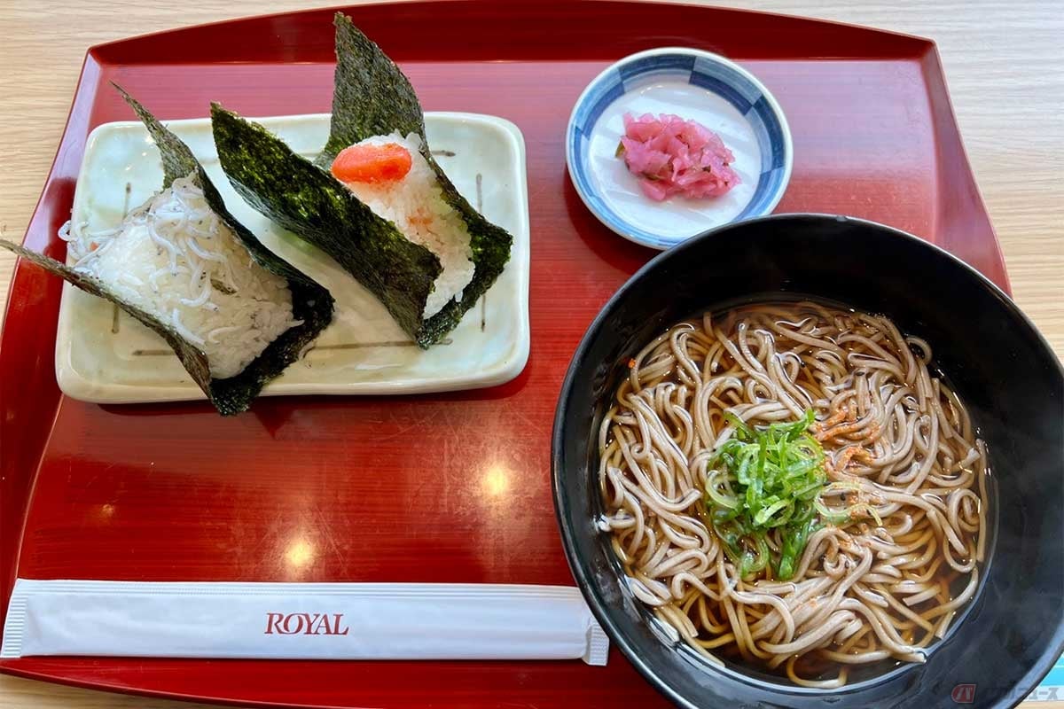 圏央道 厚木pa 内回りのシンプルな朝食メニューが想像以上の味だった バイクで行く高速道路グルメ バイクのニュース 圏央道 厚木pa 内回りのシンプルな朝食メニューが想像以上の味だった バイクで行く高速道路グルメ バイクのニュース