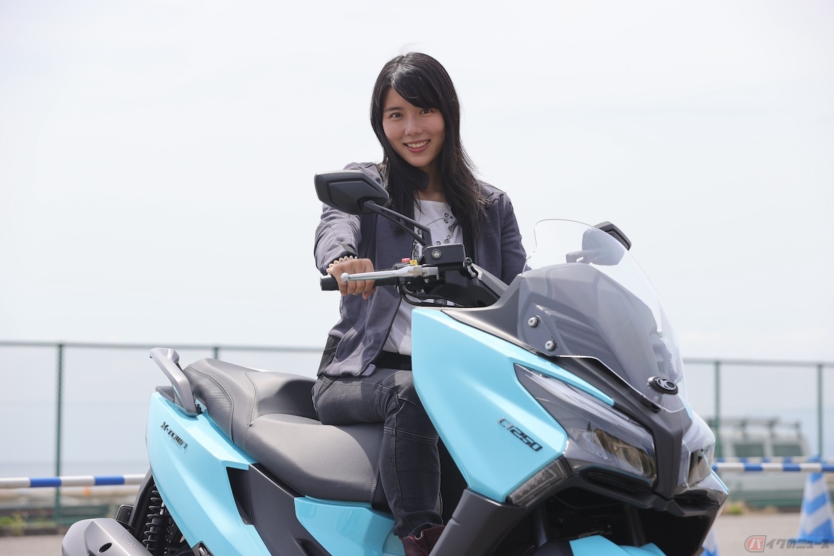 KYMCOのX-TOWN CT250に試乗します