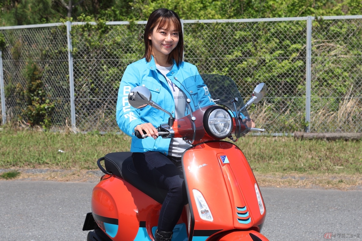 鮮やかな色使いが目に焼き付く!ベスパの「プリマベーラ 150 カラーバイブ」に試乗します